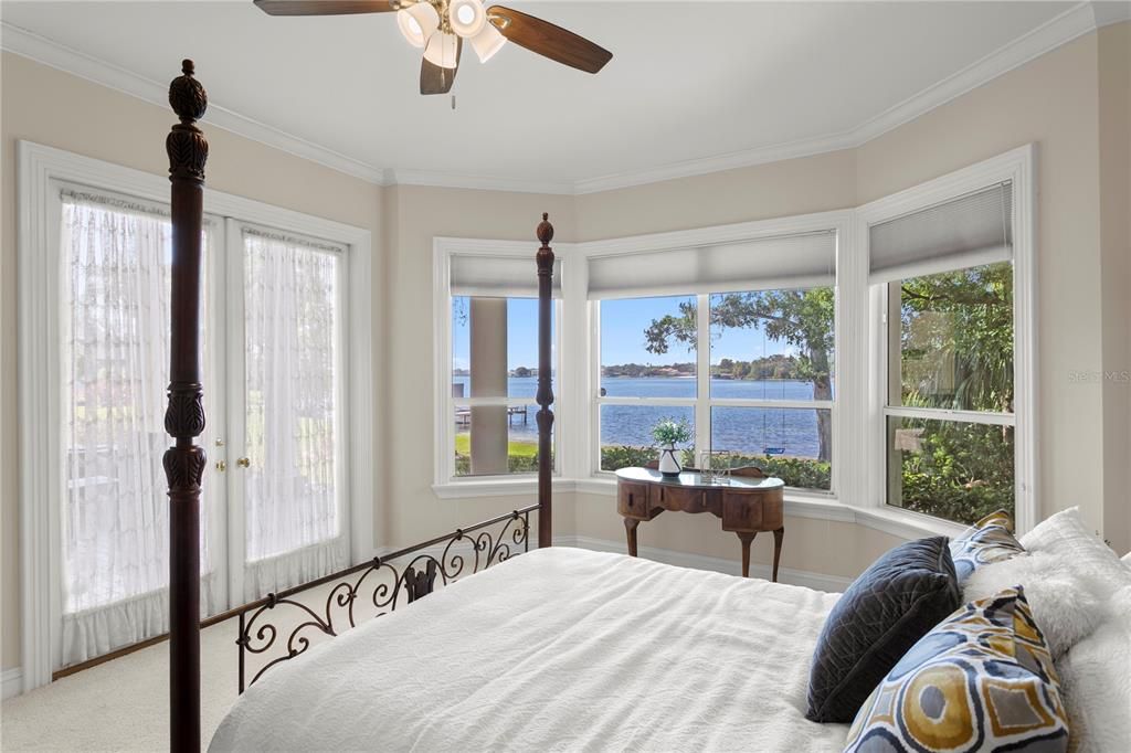 Bedroom, Interior, Water