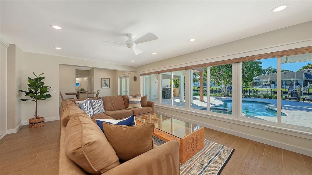 Dining room, Interior, Living room, Recessed Lighting, Wood Texture Flooring