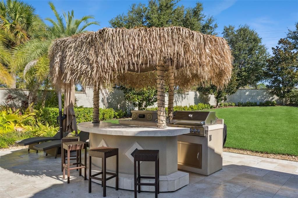 Exterior, Outdoor Kitchen