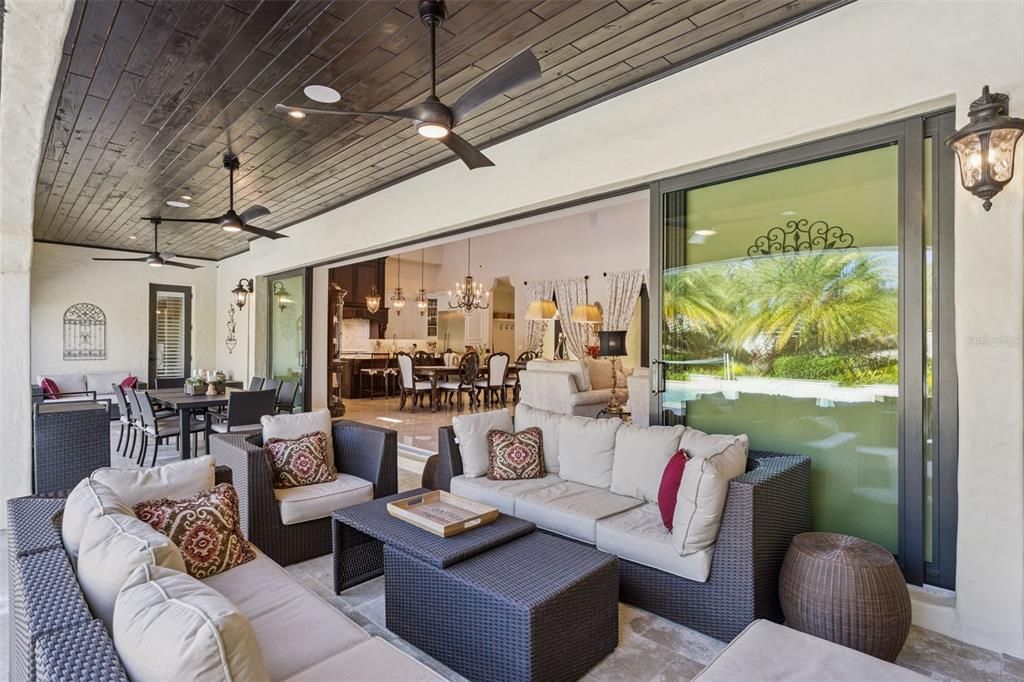 Chandelier, Dining room, Interior, Living room, Pendant Lights, Recessed Lighting