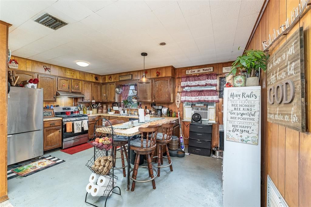 Interior, Kitchen, Pendant Lights, Washer