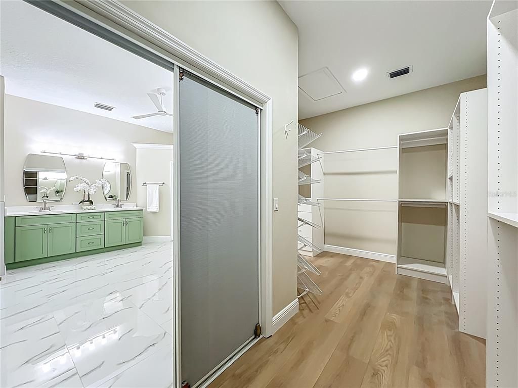Interior, Marble, Recessed Lighting, Walk-in Closets, Wood Texture Flooring