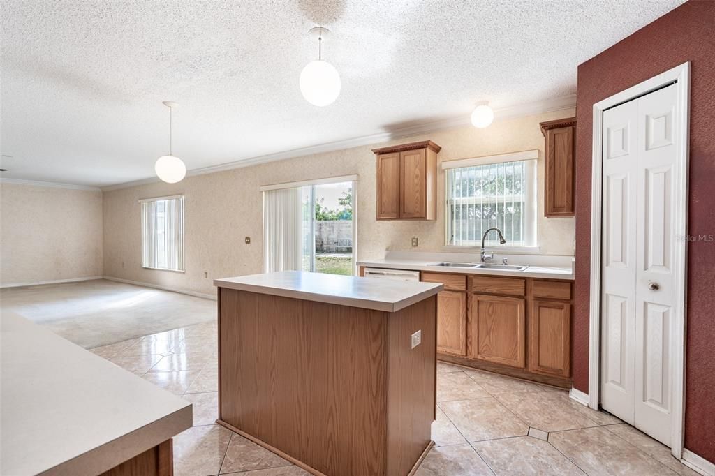 Interior, Kitchen, Pendant Lights