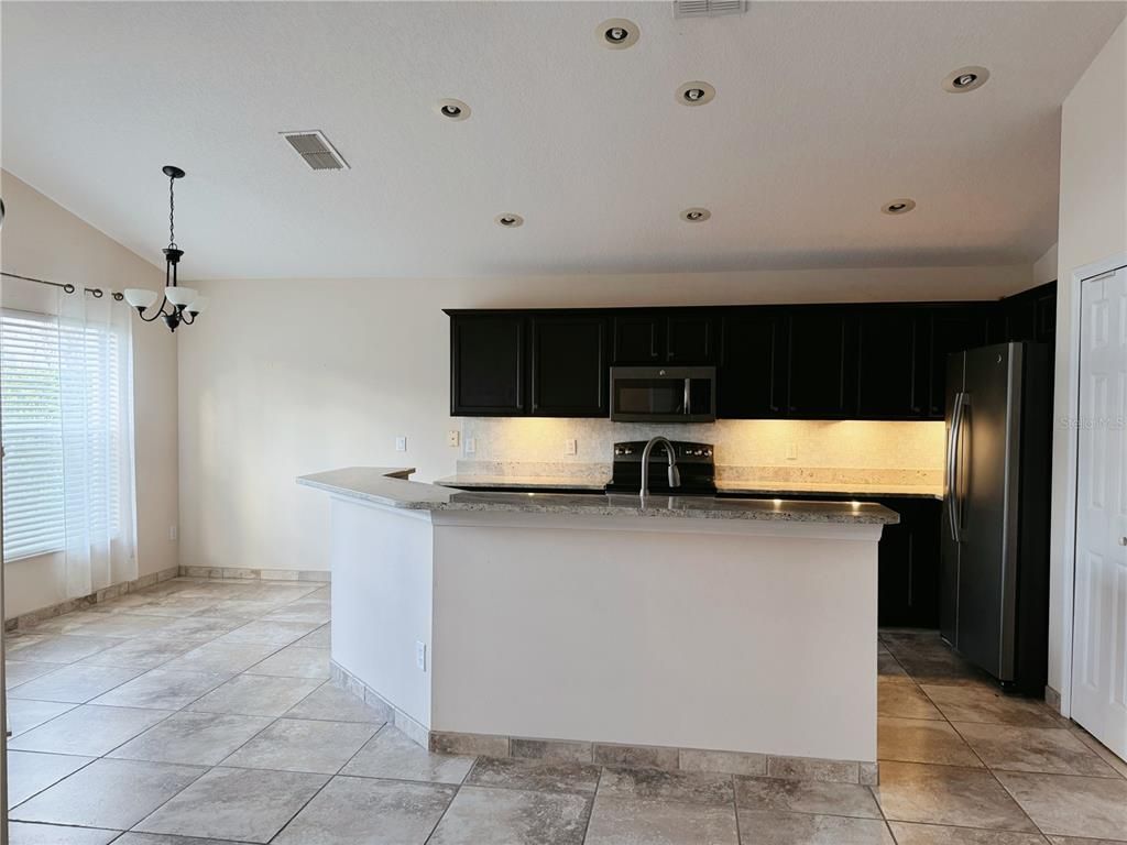 Empty room, Interior, Pendant Lights, Wood Texture Flooring