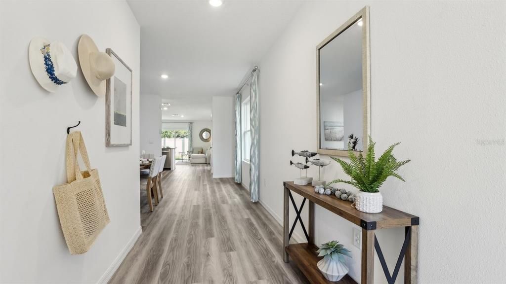 Interior, Recessed Lighting, Wood Texture Flooring