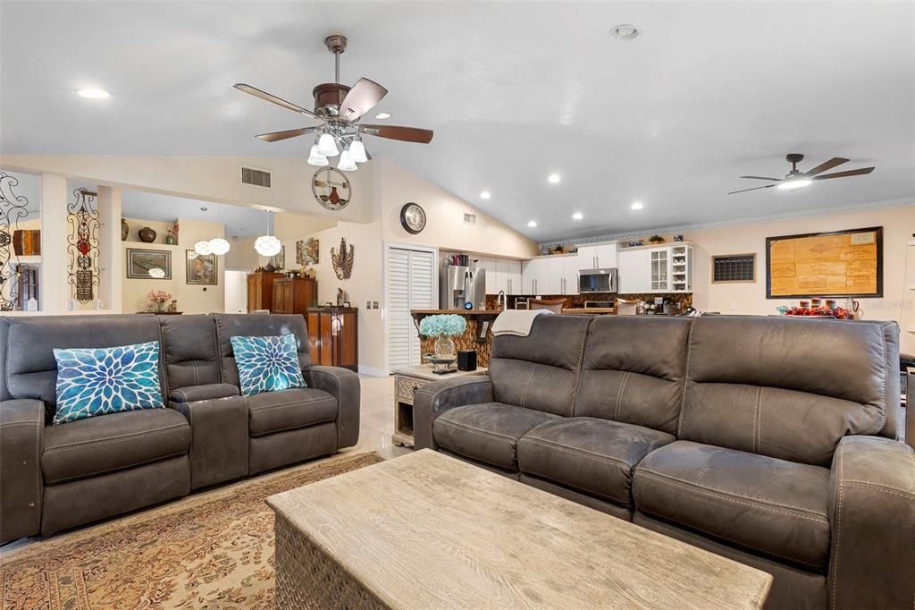 Interior, Kitchen, Living room, Recessed Lighting