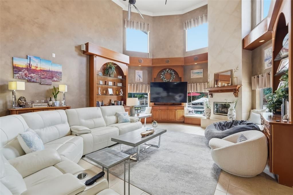 Fireplace, Interior, Living room, Recessed Lighting