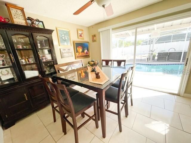 Dining room, Interior, Pendant Lights