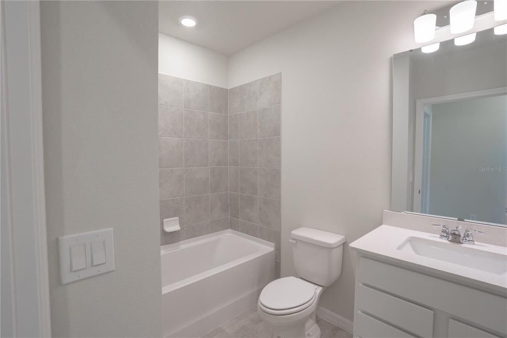 Bathroom, Interior, Recessed Lighting