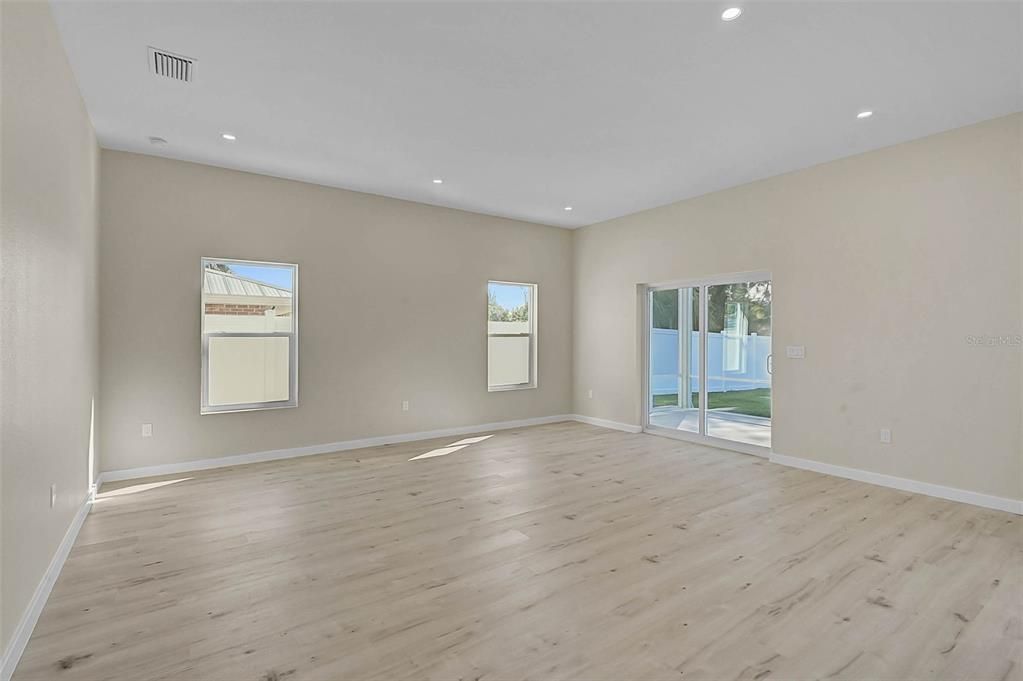 Empty room, Interior, Recessed Lighting, Wood Texture Flooring