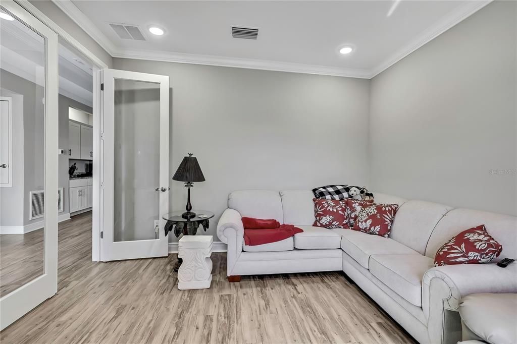 Interior, Living room, Recessed Lighting, Wood Texture Flooring