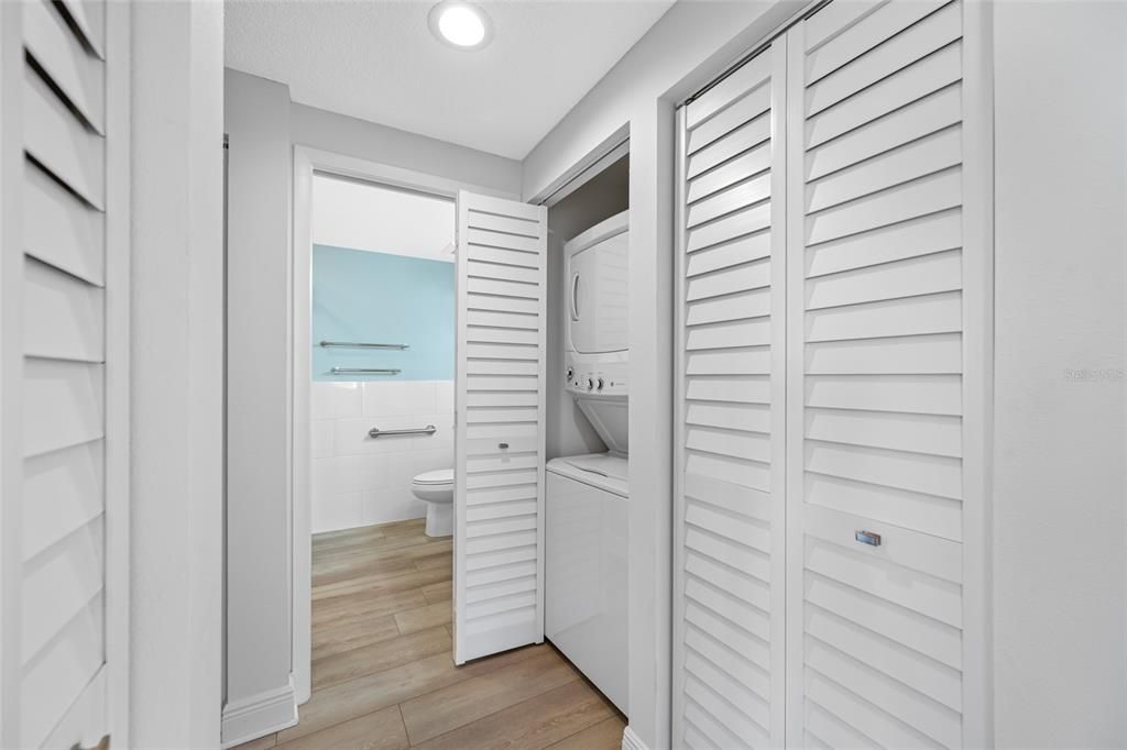 Bathroom, Interior, Recessed Lighting, Utility Closets, Washer, Wood Texture Flooring
