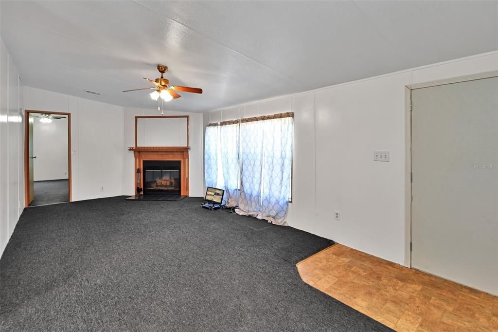 Empty room, Fireplace, Interior