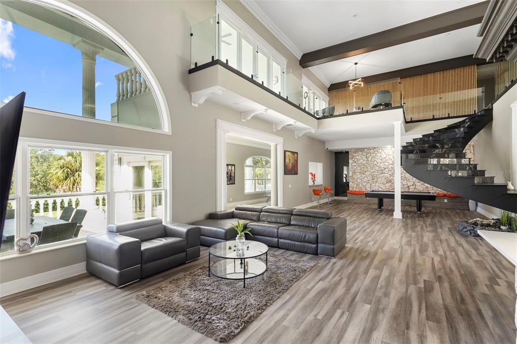 Interior, Living room, Pendant Lights, Wooden Beams, Wood Texture Flooring