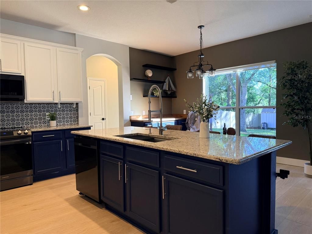 Interior, Kitchen, Pendant Lights, Recessed Lighting, Wood Texture Flooring