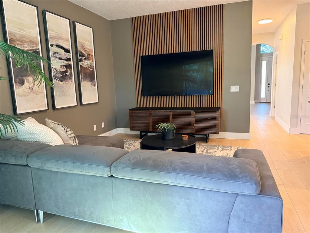 Interior, Living room, Recessed Lighting, Wood Texture Flooring