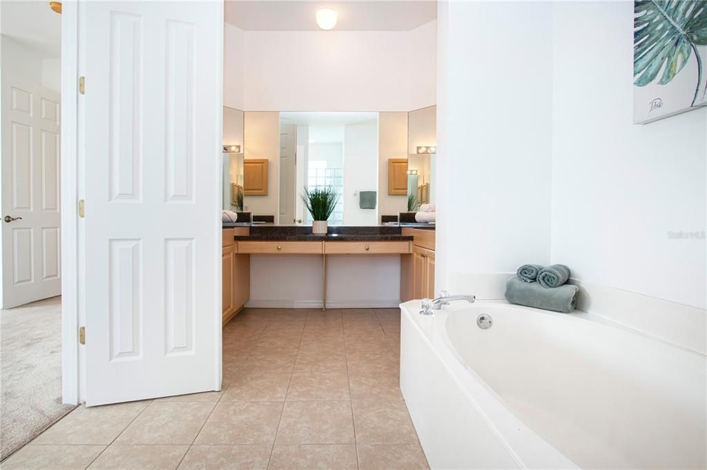 Bathroom, Dual Sink Vanities, Interior