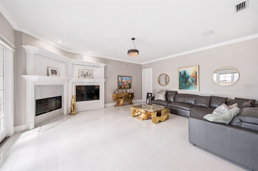 Fireplace, Interior, Living room, Pendant Lights, Recessed Lighting