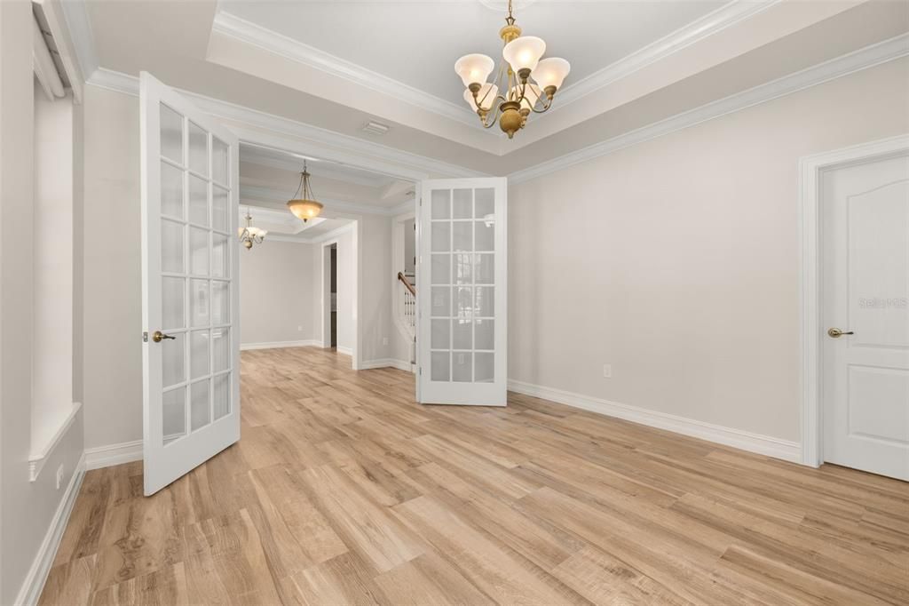 Chandelier, Empty room, Interior, Pendant Lights, Wood Texture Flooring