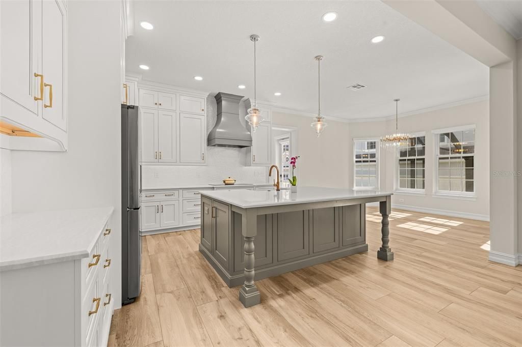 Chandelier, Interior, Kitchen, Pendant Lights, Recessed Lighting, Wood Texture Flooring