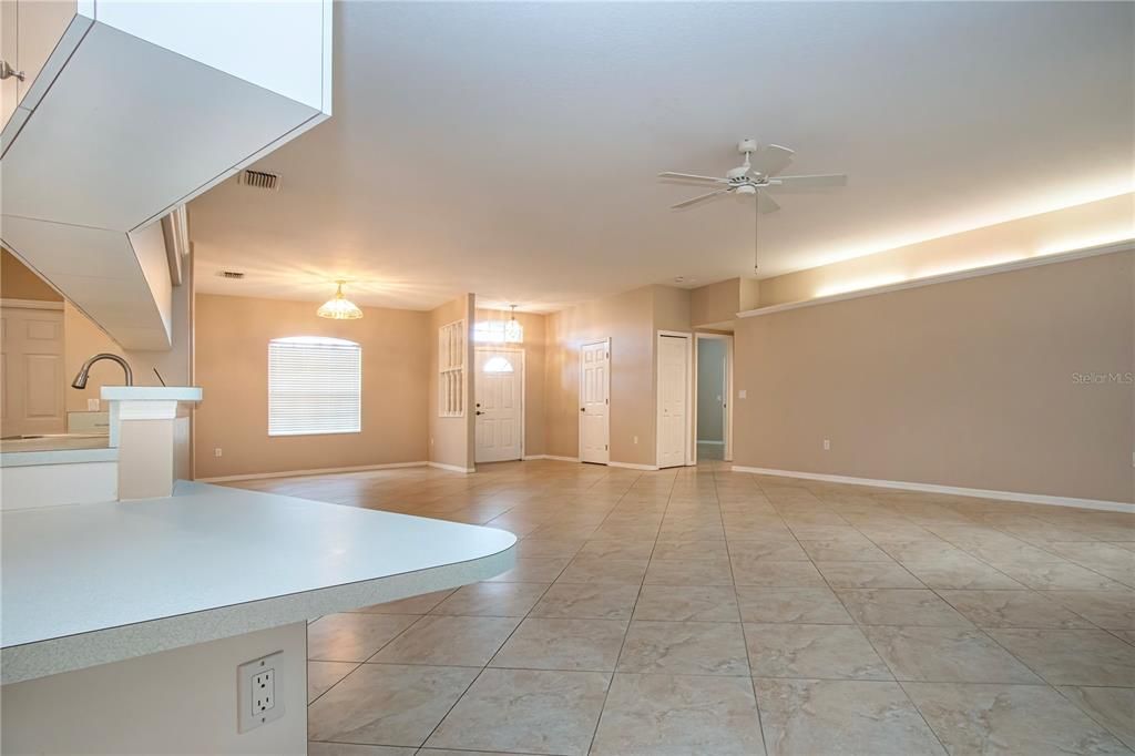 Chandelier, Empty room, Interior
