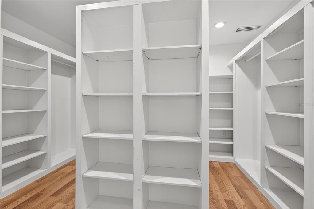 Interior, Recessed Lighting, Walk-in Closets, Wood Texture Flooring