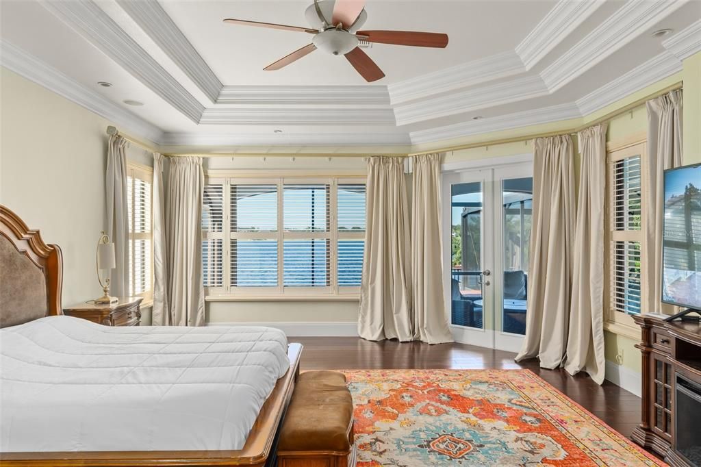 Bedroom, Interior, Recessed Lighting, Water, Wood Texture Flooring