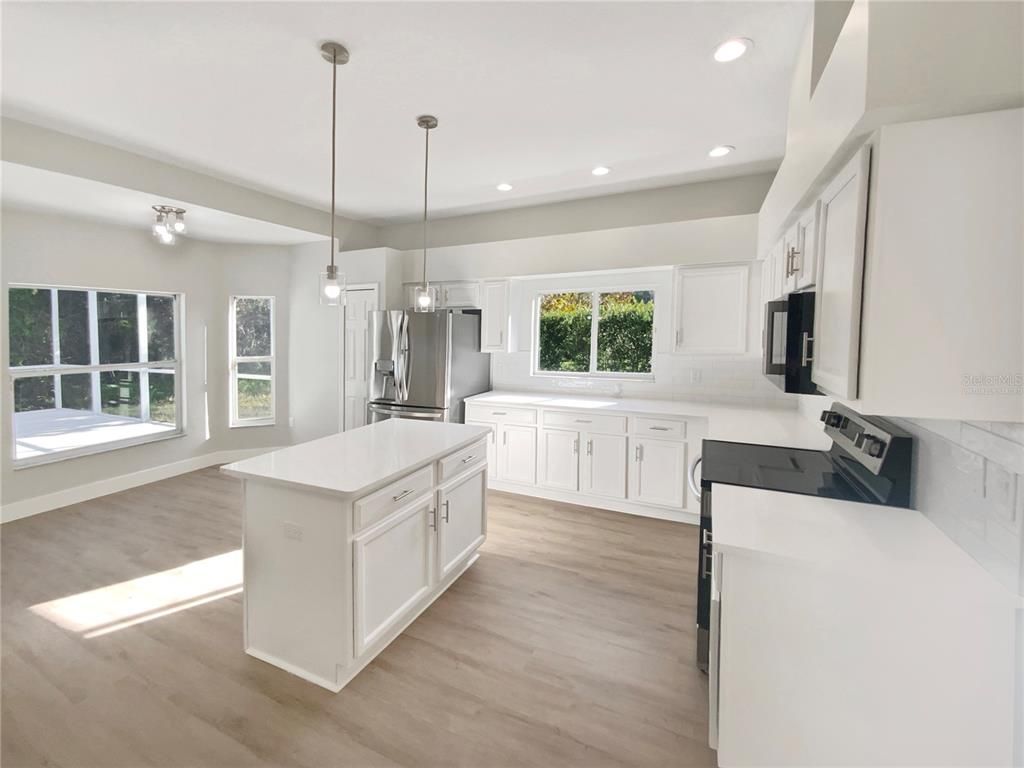 Interior, Kitchen, Pendant Lights, Recessed Lighting, Wood Texture Flooring