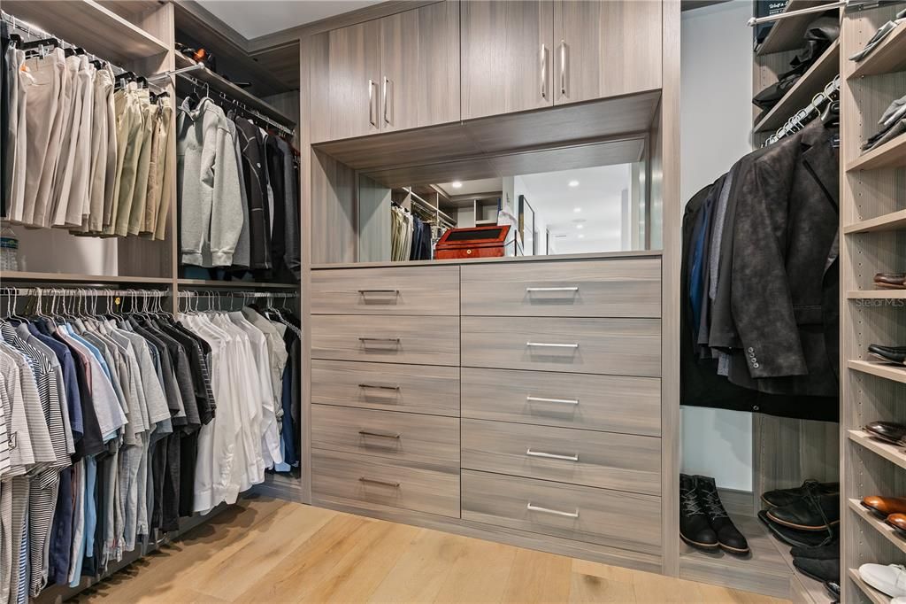 Interior, Recessed Lighting, Walk-in Closets, Wood Texture Flooring