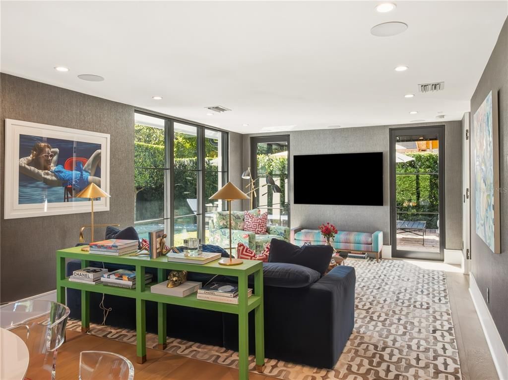 Interior, Living room, Recessed Lighting, Wood Texture Flooring