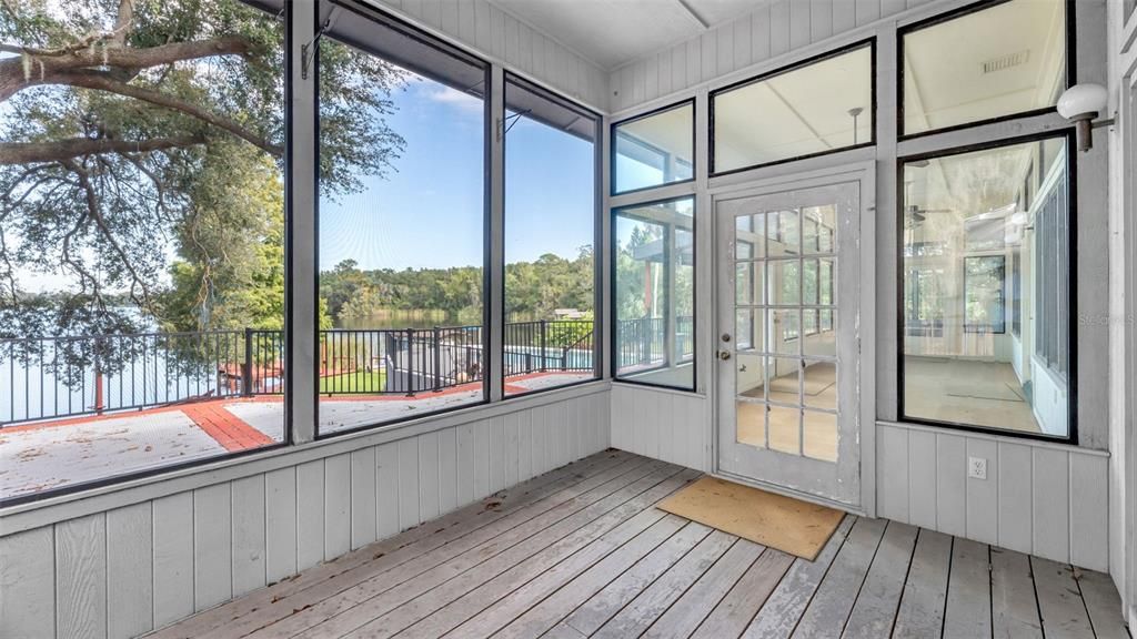 Interior, Sun Room, Wood Texture Flooring