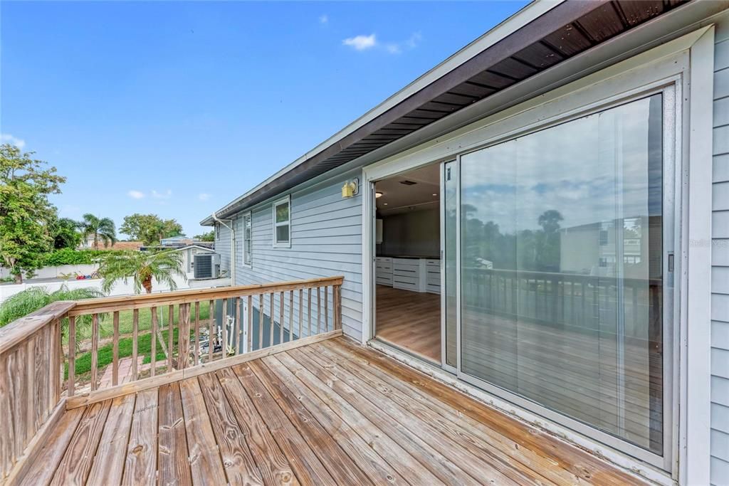 Exterior, Wood Texture Flooring