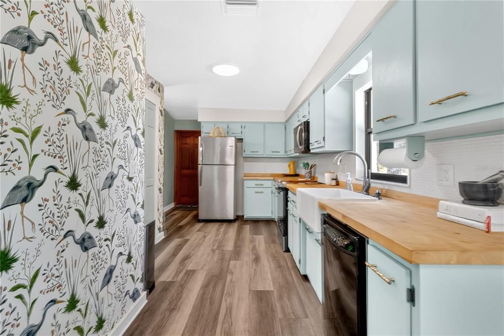 Interior, Kitchen, Recessed Lighting, Wood Texture Flooring