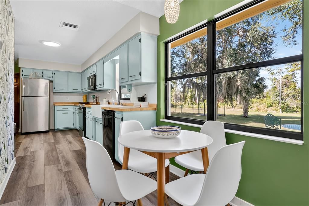 Dining room, Interior, Kitchen, Recessed Lighting, Wood Texture Flooring