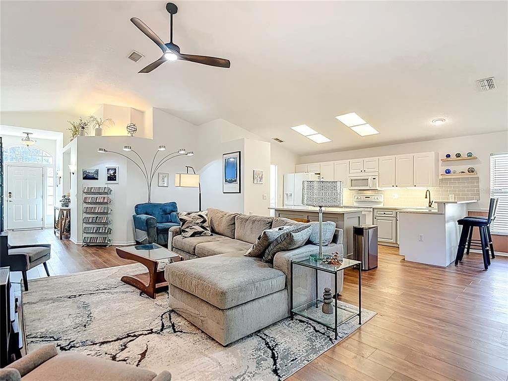 Interior, Kitchen, Living room, Recessed Lighting, Wood Texture Flooring