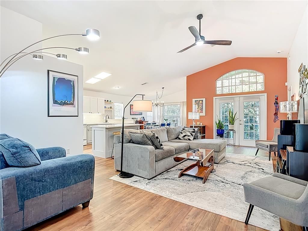 Interior, Kitchen, Living room, Pendant Lights, Wood Texture Flooring