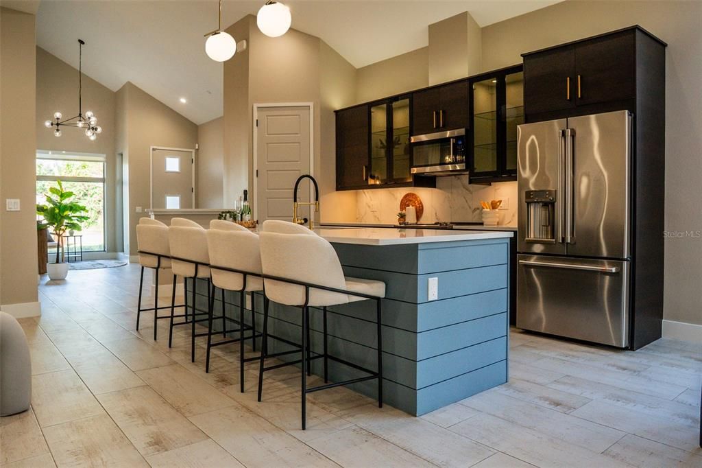 Interior, Kitchen, Pendant Lights, Recessed Lighting, Stainless Steel Appliances