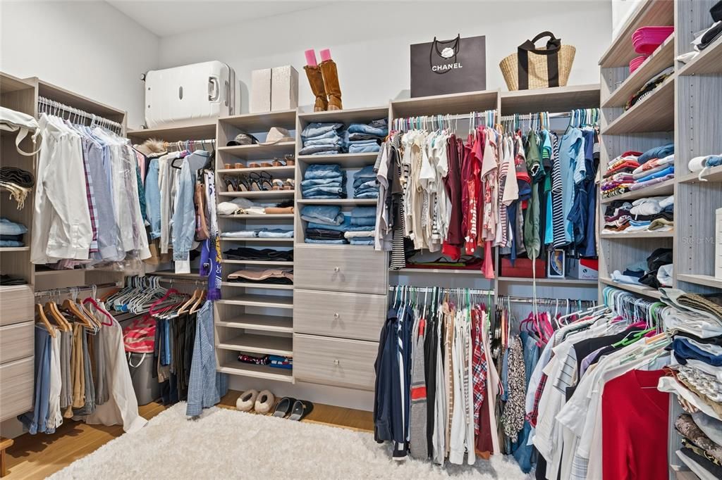 Interior, Walk-in Closets