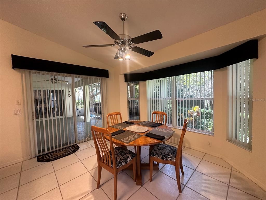 Dining room, Interior