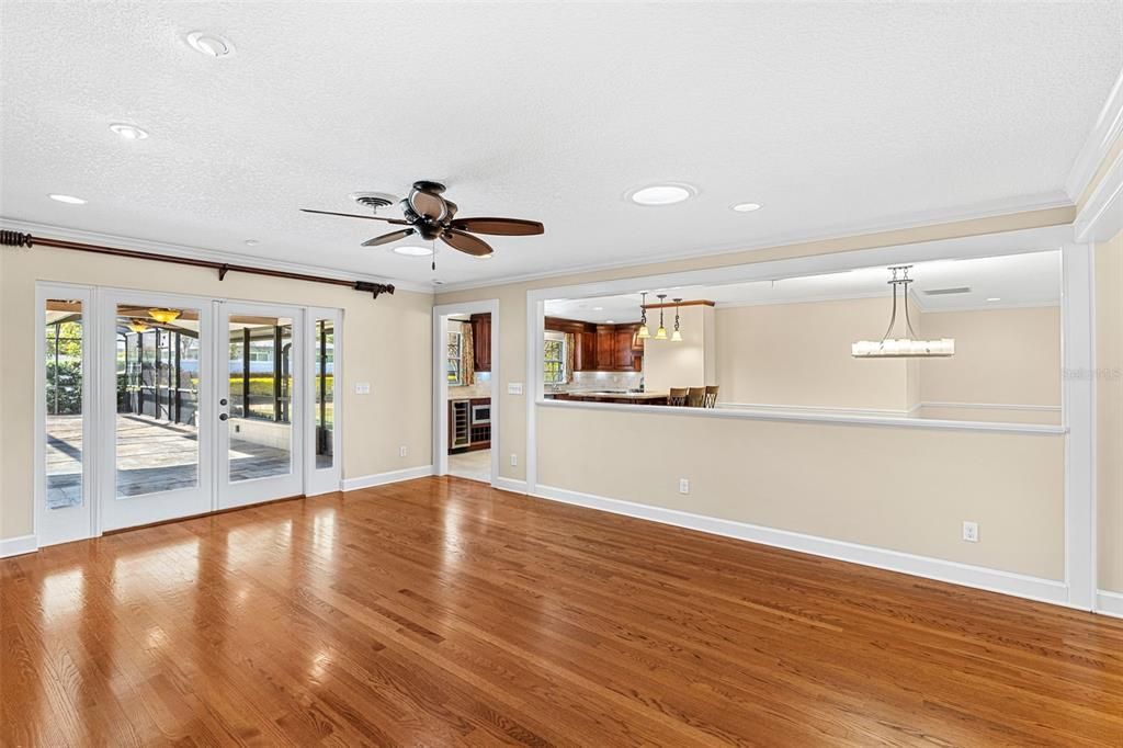 Empty room, Interior, Pendant Lights, Recessed Lighting, Wood Texture Flooring