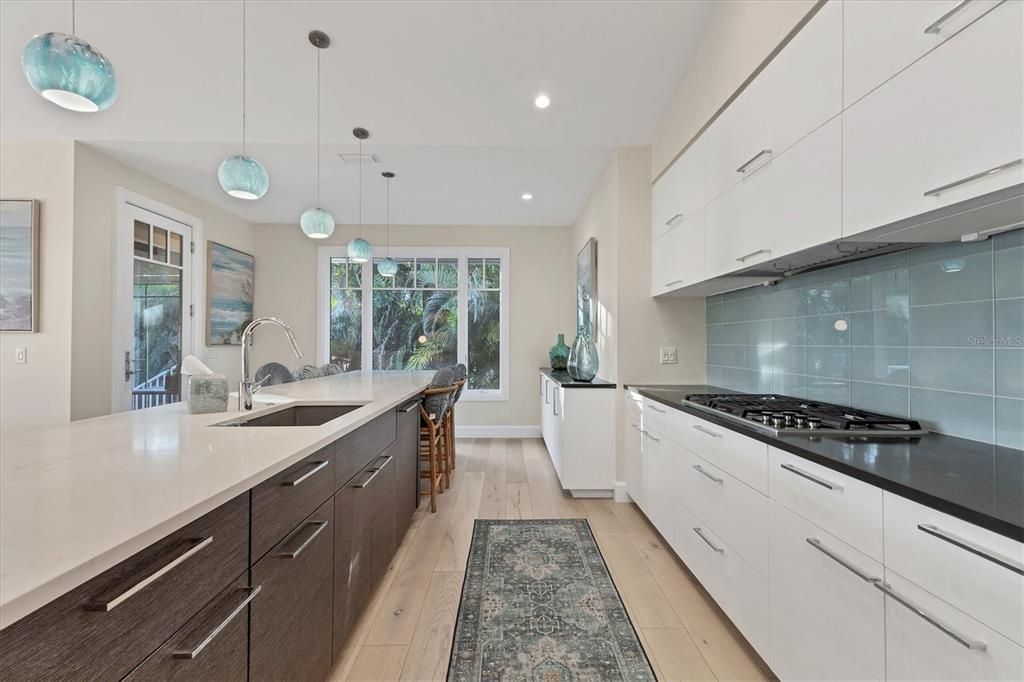 Interior, Kitchen, Pendant Lights, Recessed Lighting, Wood Texture Flooring