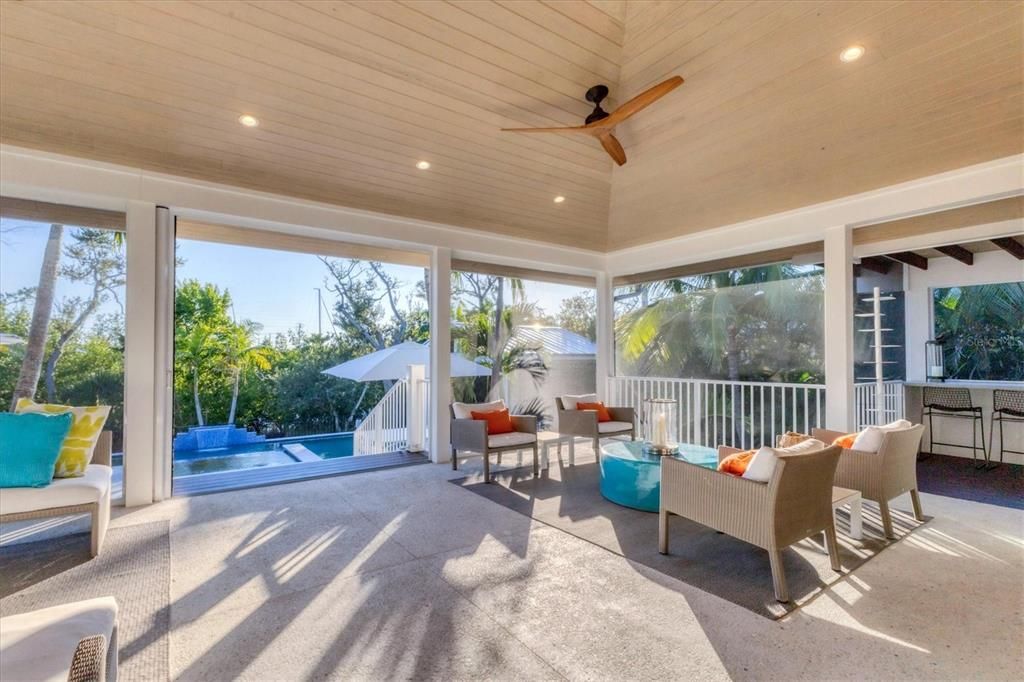 Interior, Living room, Recessed Lighting, Sun Room