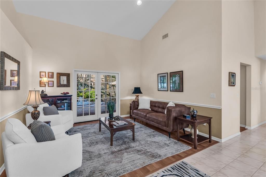 Interior, Living room, Recessed Lighting, Wood Texture Flooring