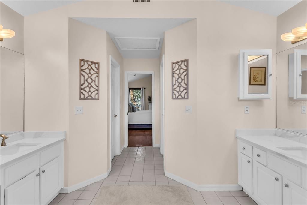 Bathroom, Dual Sink Vanities, Interior