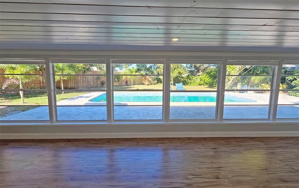 Interior, Recessed Lighting, Sun Room, Wood Texture Flooring