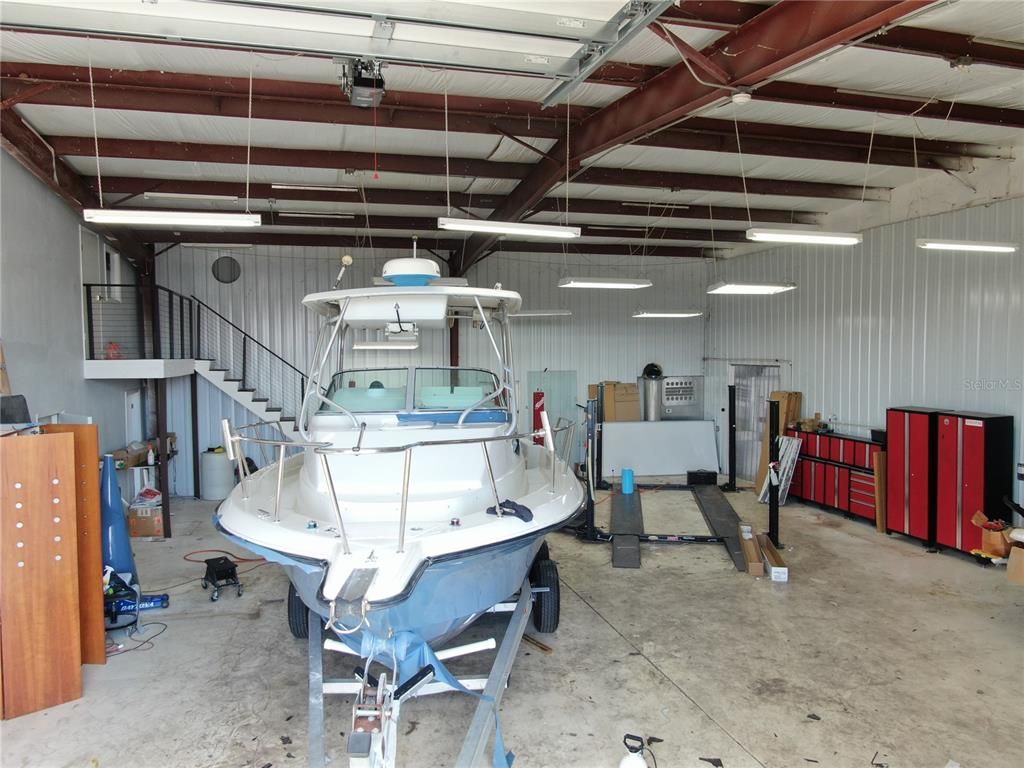 Garage, Interior, Pendant Lights