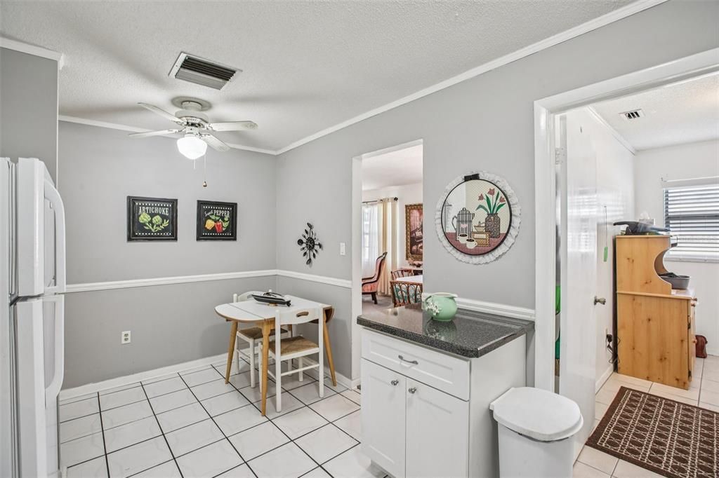Dining room, Interior