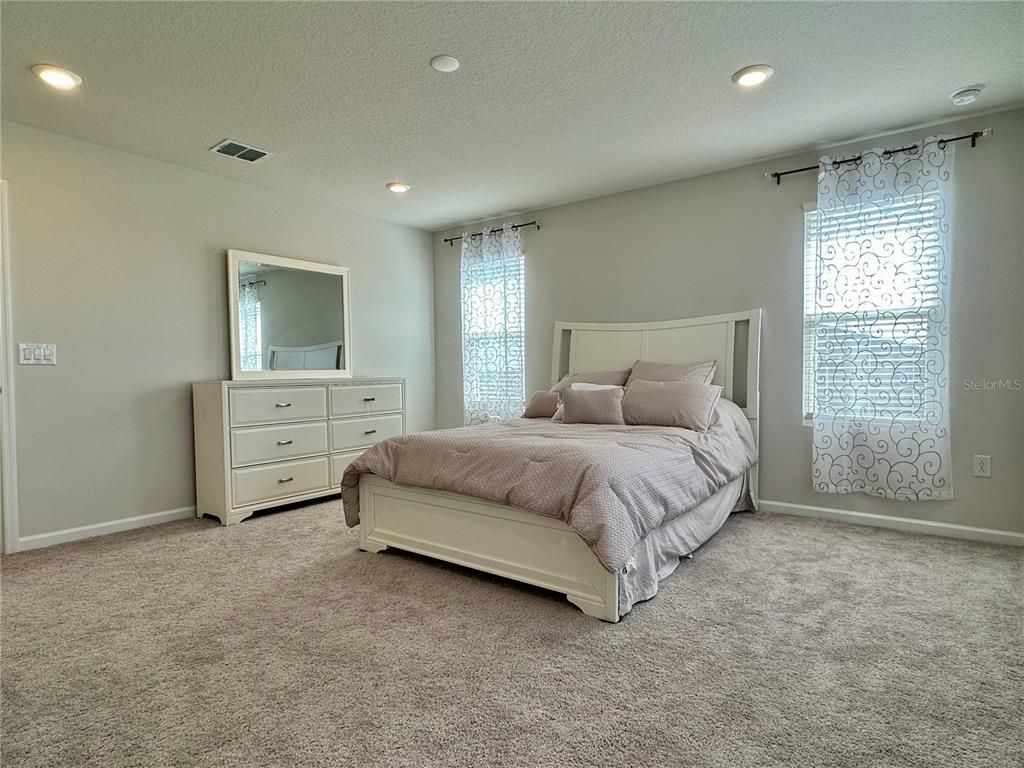 Bedroom, Interior, Recessed Lighting