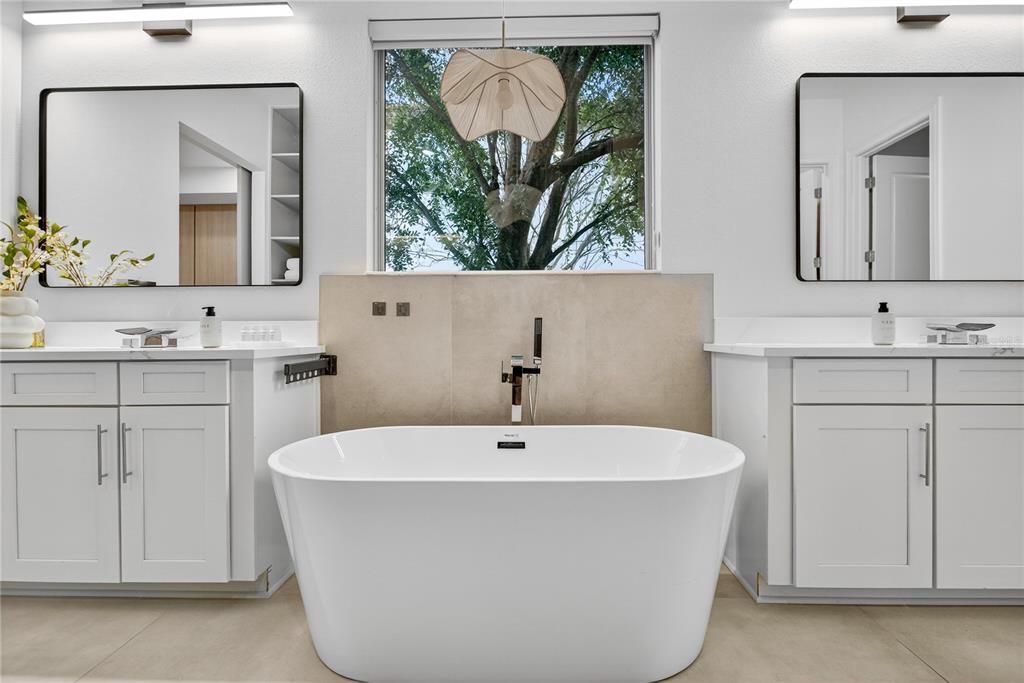 Bathroom, Dual Sink Vanities, Free Standing Baths, Interior