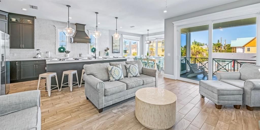 Interior, Kitchen, Living room, Pendant Lights, Recessed Lighting, Wood Texture Flooring